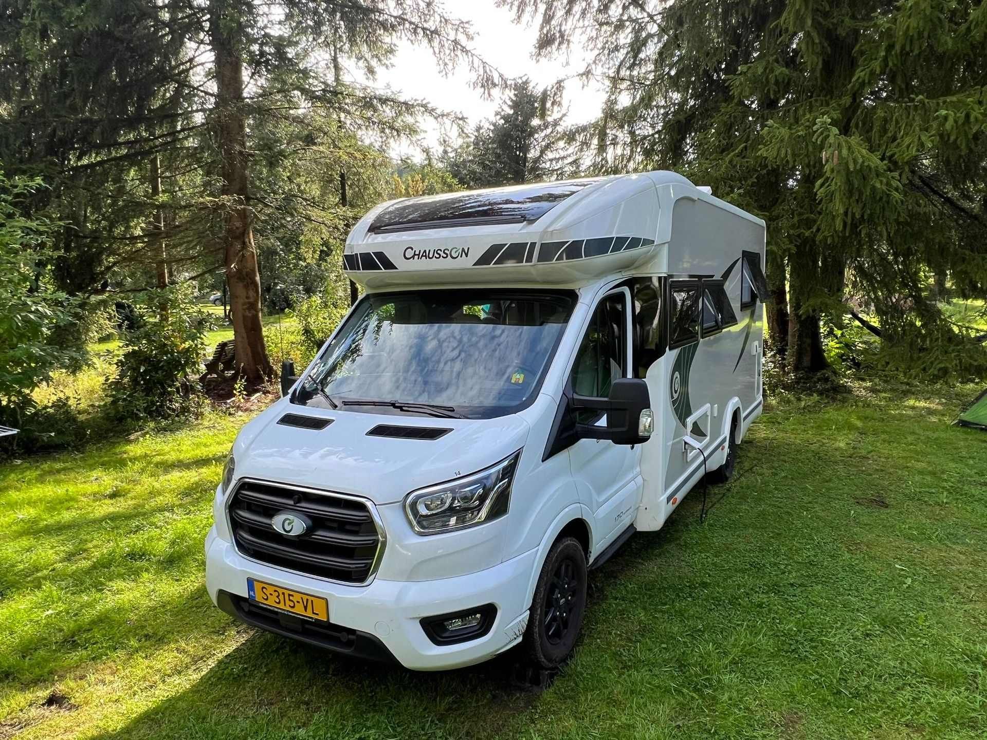 camping