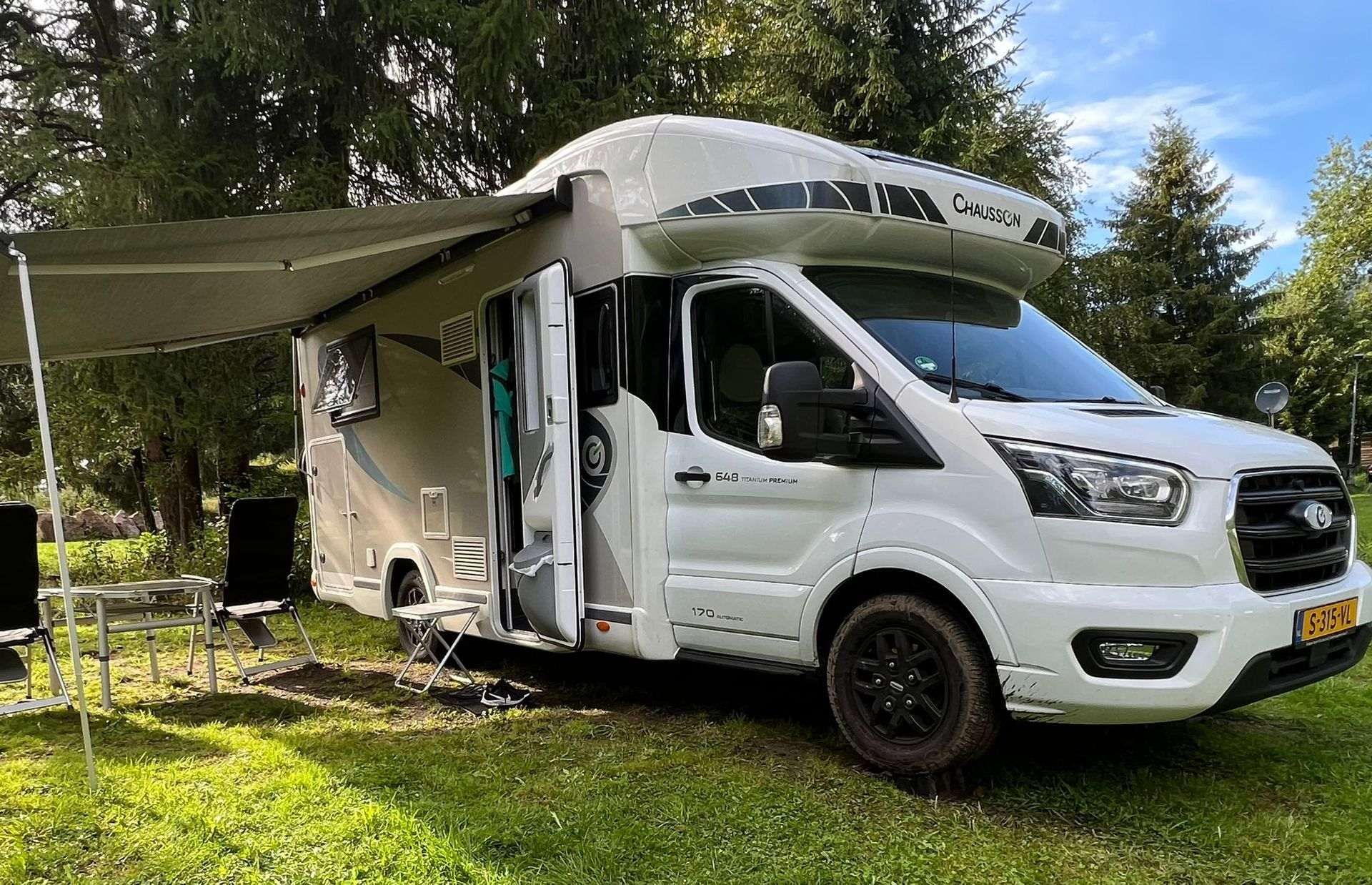 camping