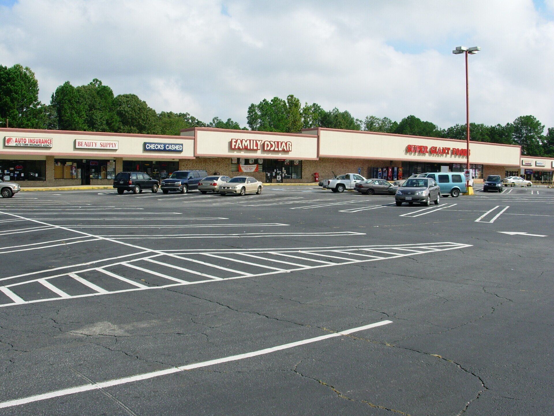 Ben Hill Plaza Photo