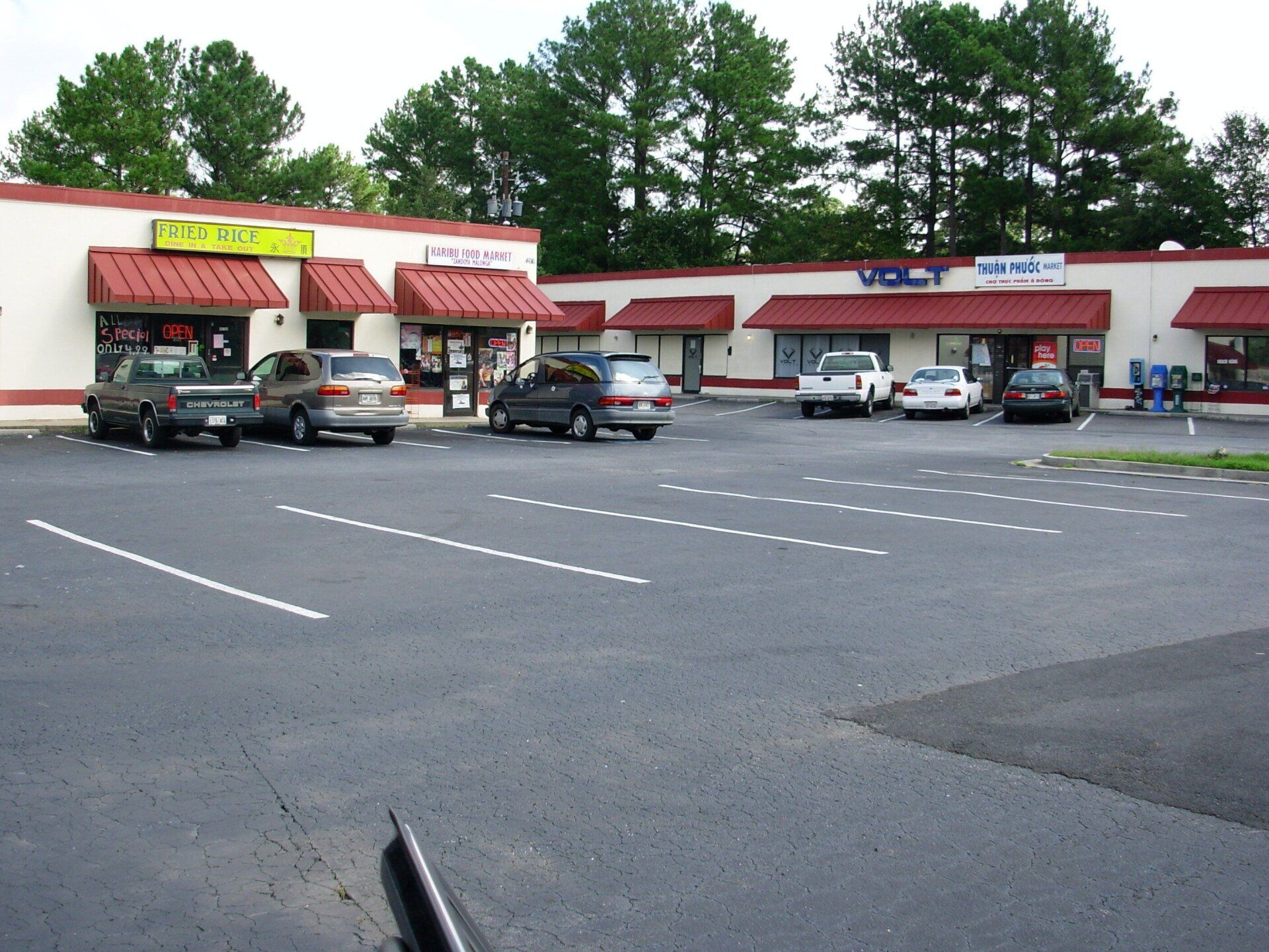 Ben Hill Plaza Photo