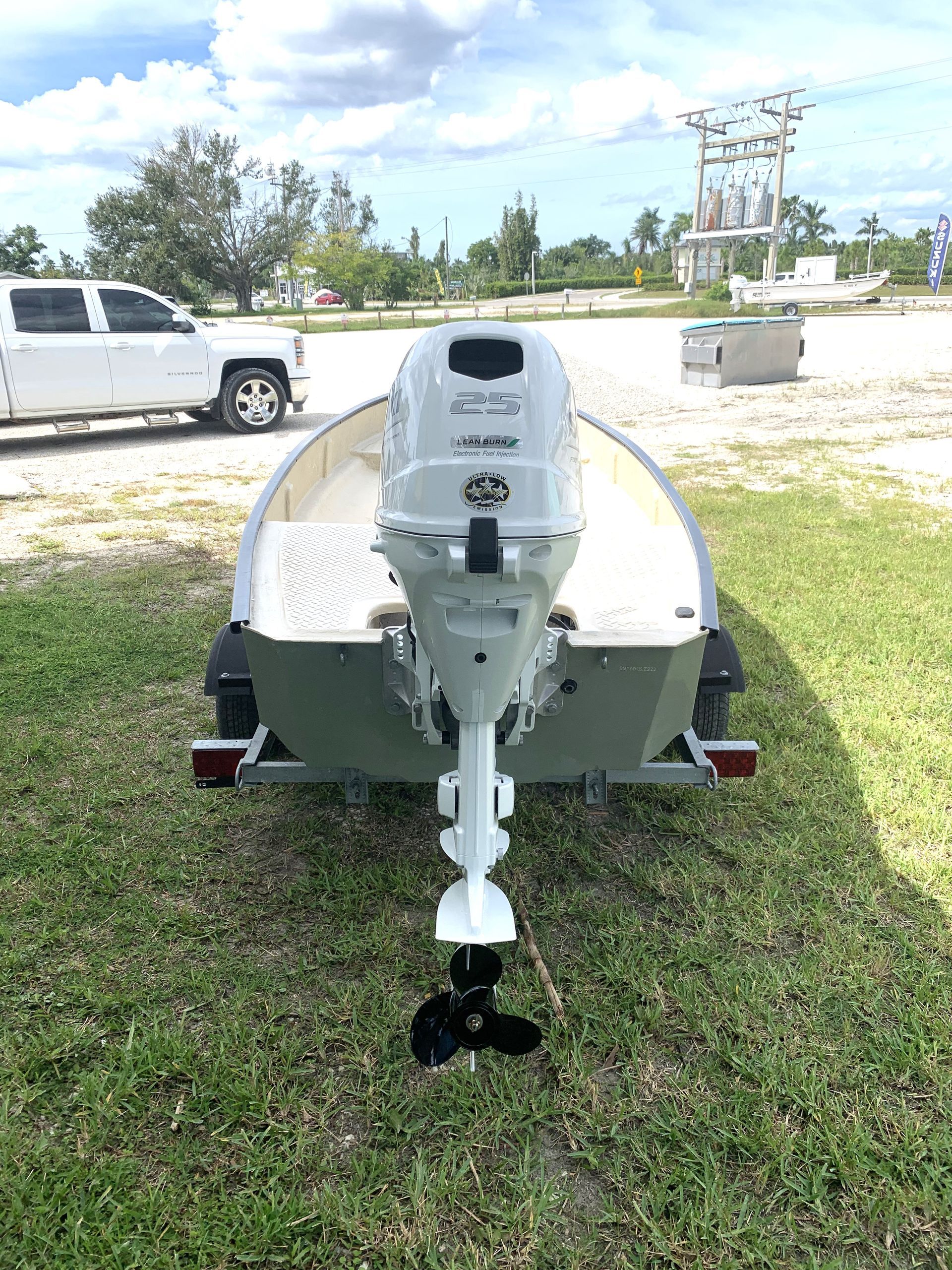 Santee Boats Dealer | St. James City 