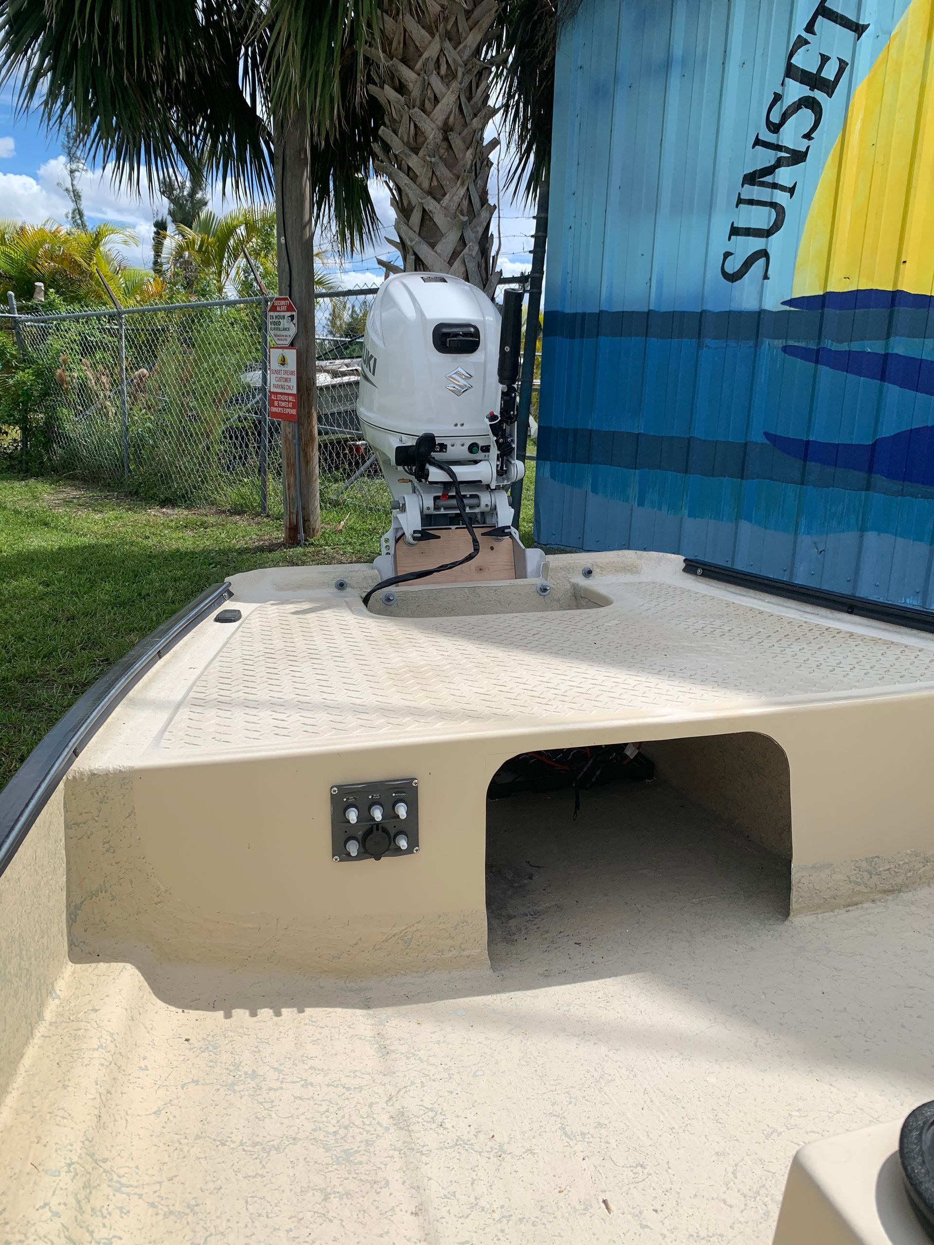 Santee Boats Dealer | St. James City 