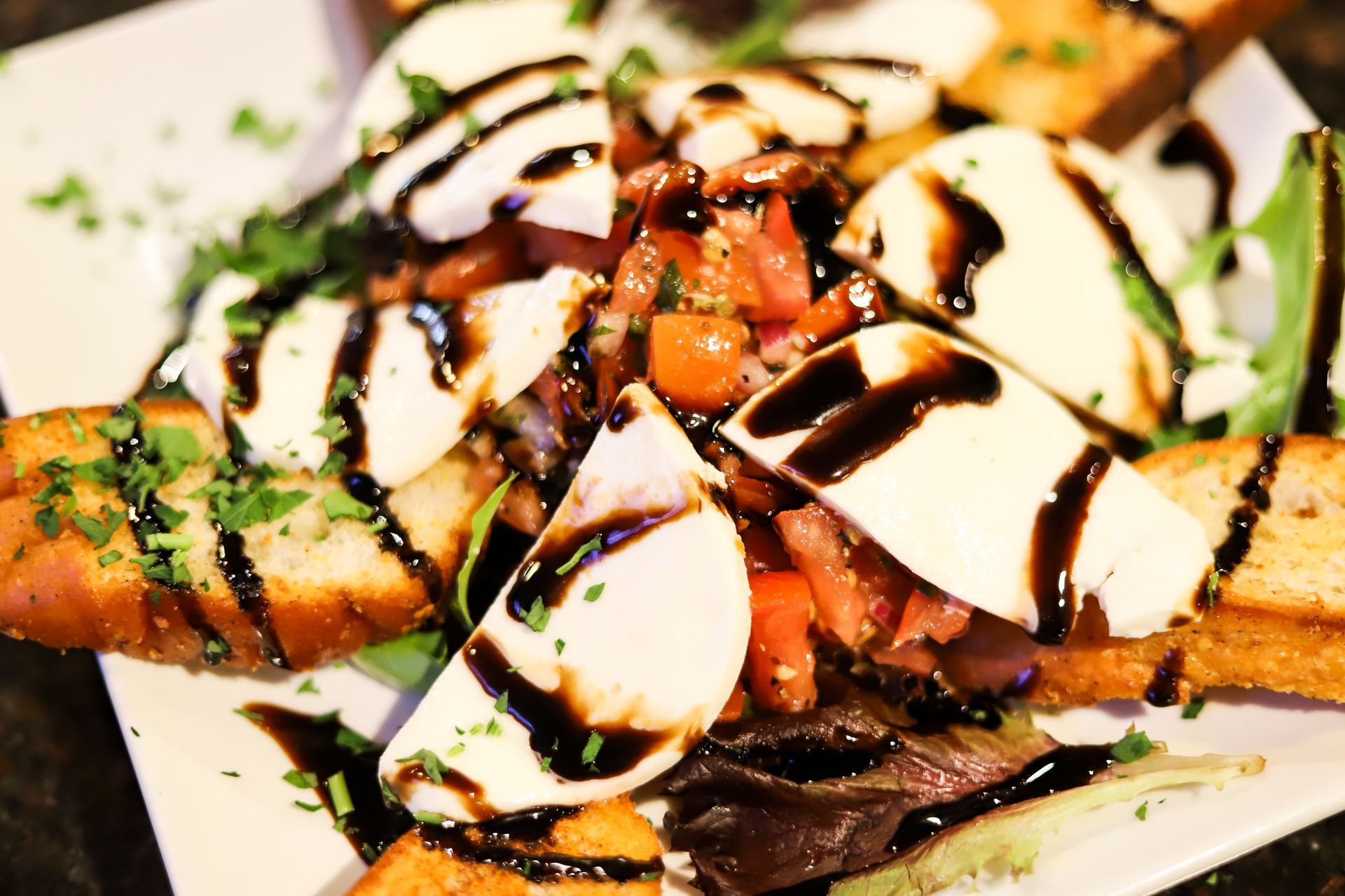 Tomato+Basil+Bruschetta