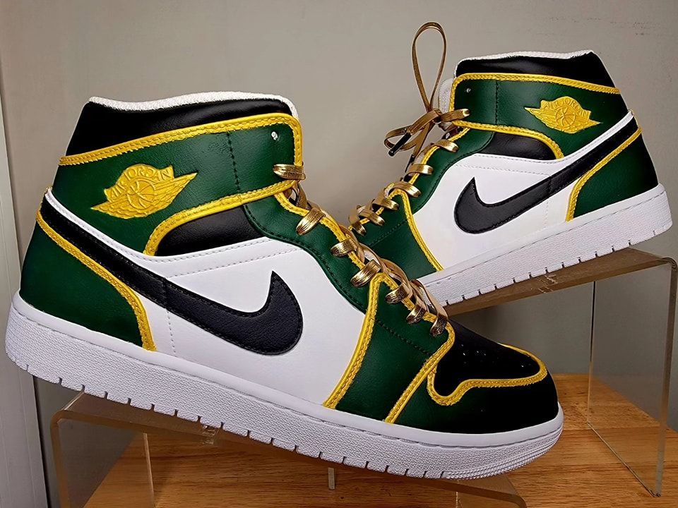 Custom Retro Jordan 1 mid