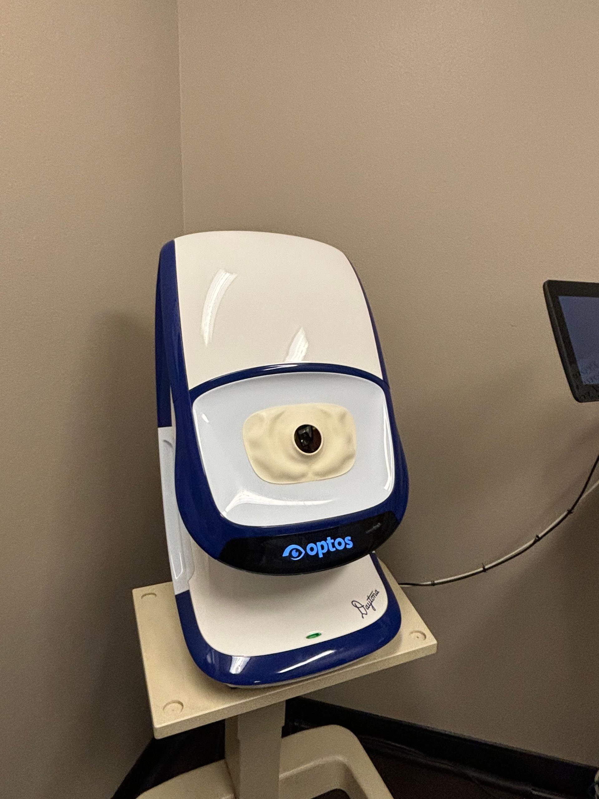 Retinal imaging service