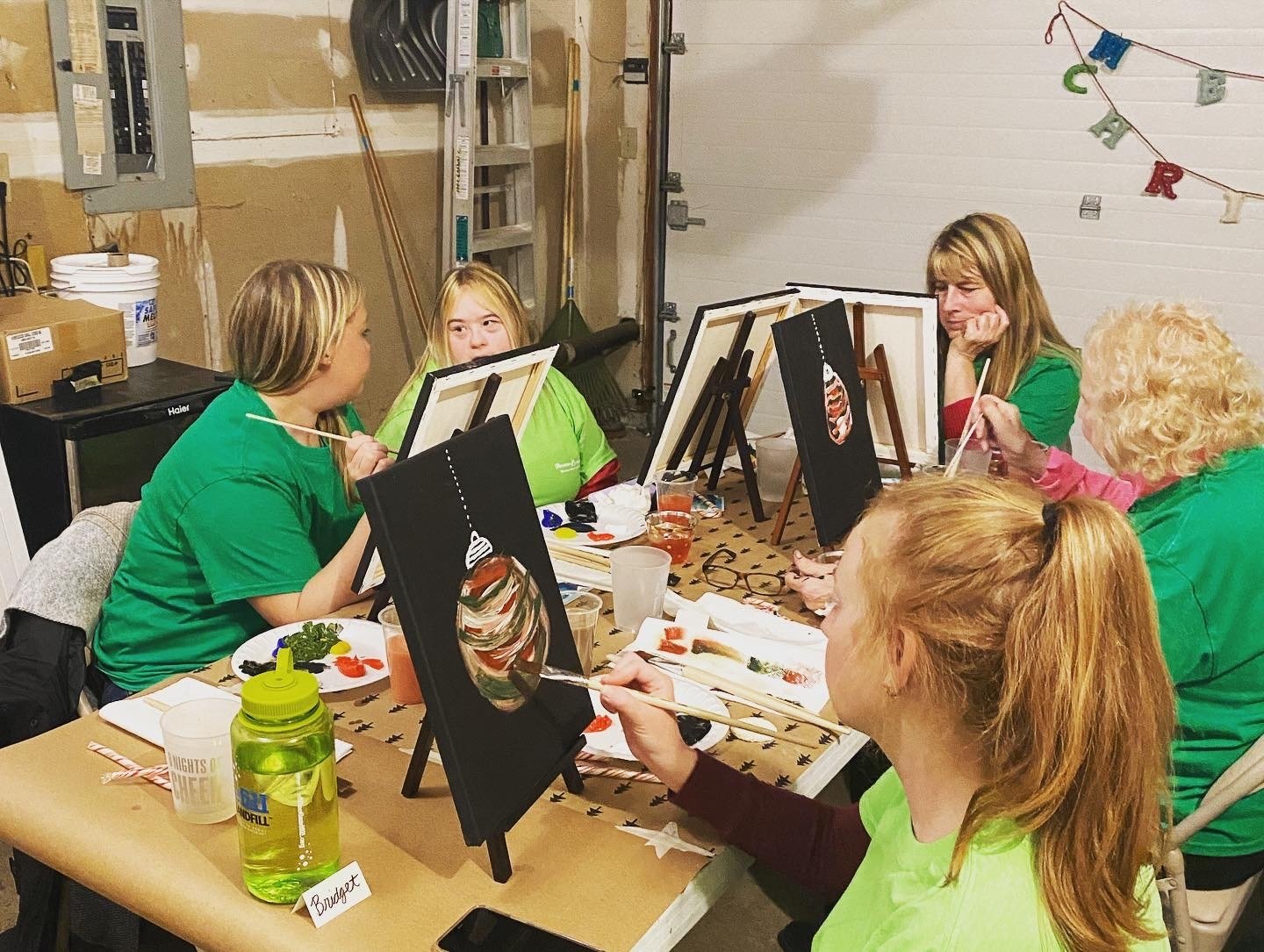 Holiday Paint & Sip 2021