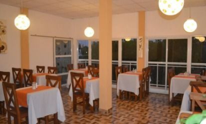 Hotel y Confiteria Alberghini