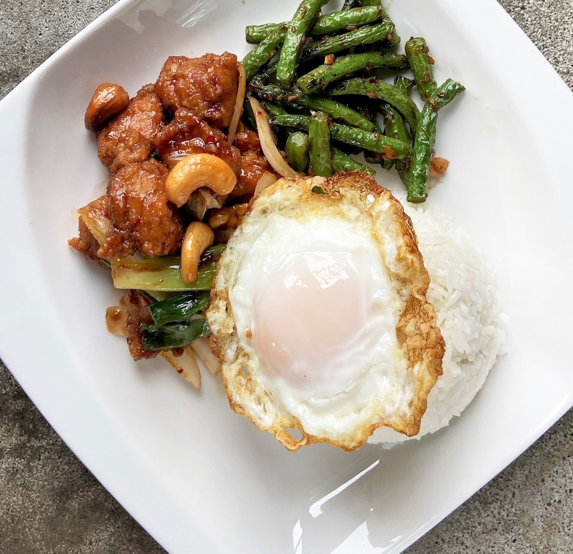 BASIL CANTEEN BANGKOK STYLE THAI