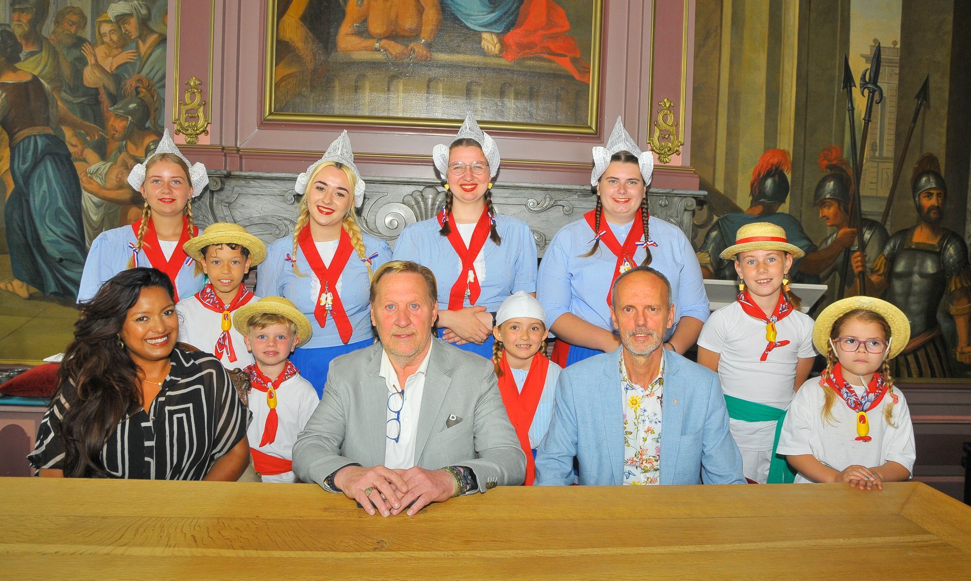 Oos Kesbeke - Augurkenkoning op de kaasmarkt in Edam - Volendam