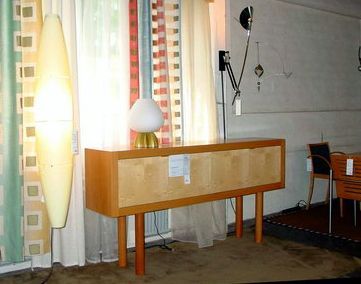 #Anrichte Keiko, #Fab.: Kettnacker
#Korpus: #Birnbaum auf Vollholz,
#Türen: #Ahorn mit Nabeldekor,
auch #wandhängend möglich,
#Besteckschublade,
#Sonderpreis,
#steinhauer.top