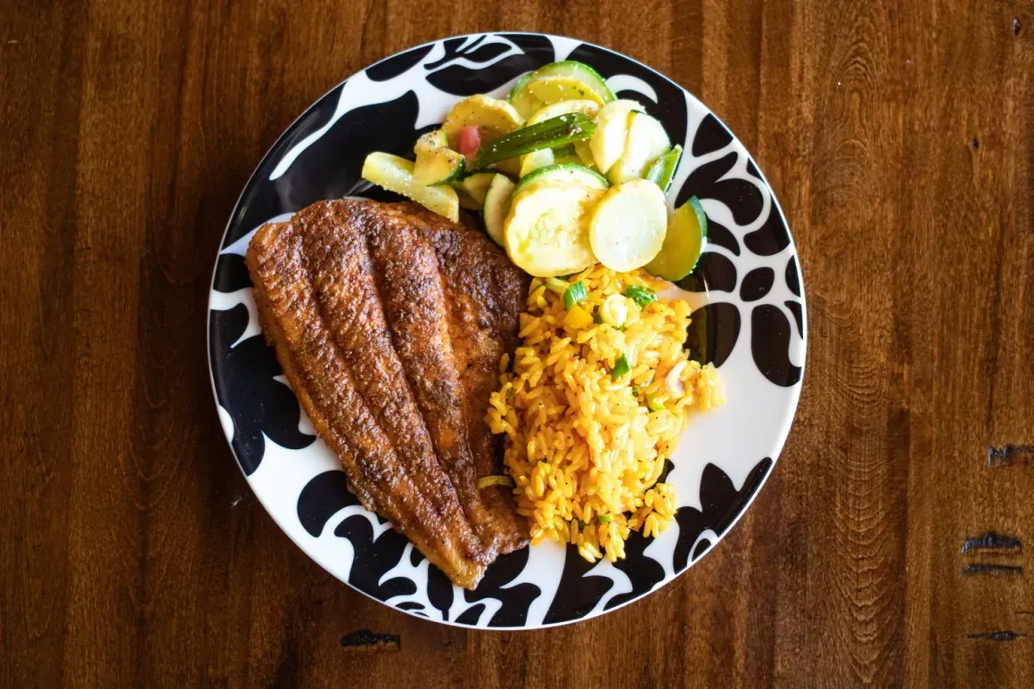 The Taste by Chef Rodney restaurant in Marietta, Oklahoma near River of Love Cabins  serving upscale Southern comfort food, homemade desserts, and chef-inspired cuisine.