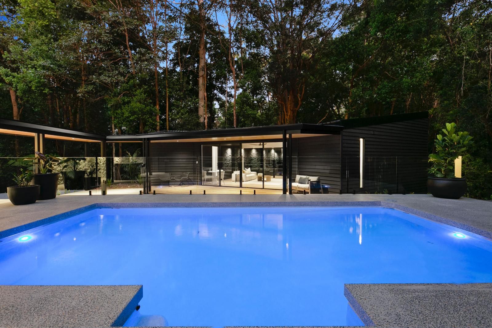 Paradise Point Concrete Polishing Epoxy, Grinding, Resurfacing