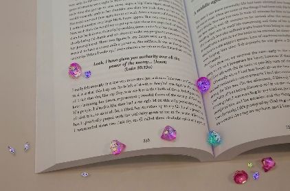 Podcasts April May Gems Author, FreshFM NZ Hope, grief support, personalised book readings and support services, Nelson NZ. Speaking engagements NZ and Australia
