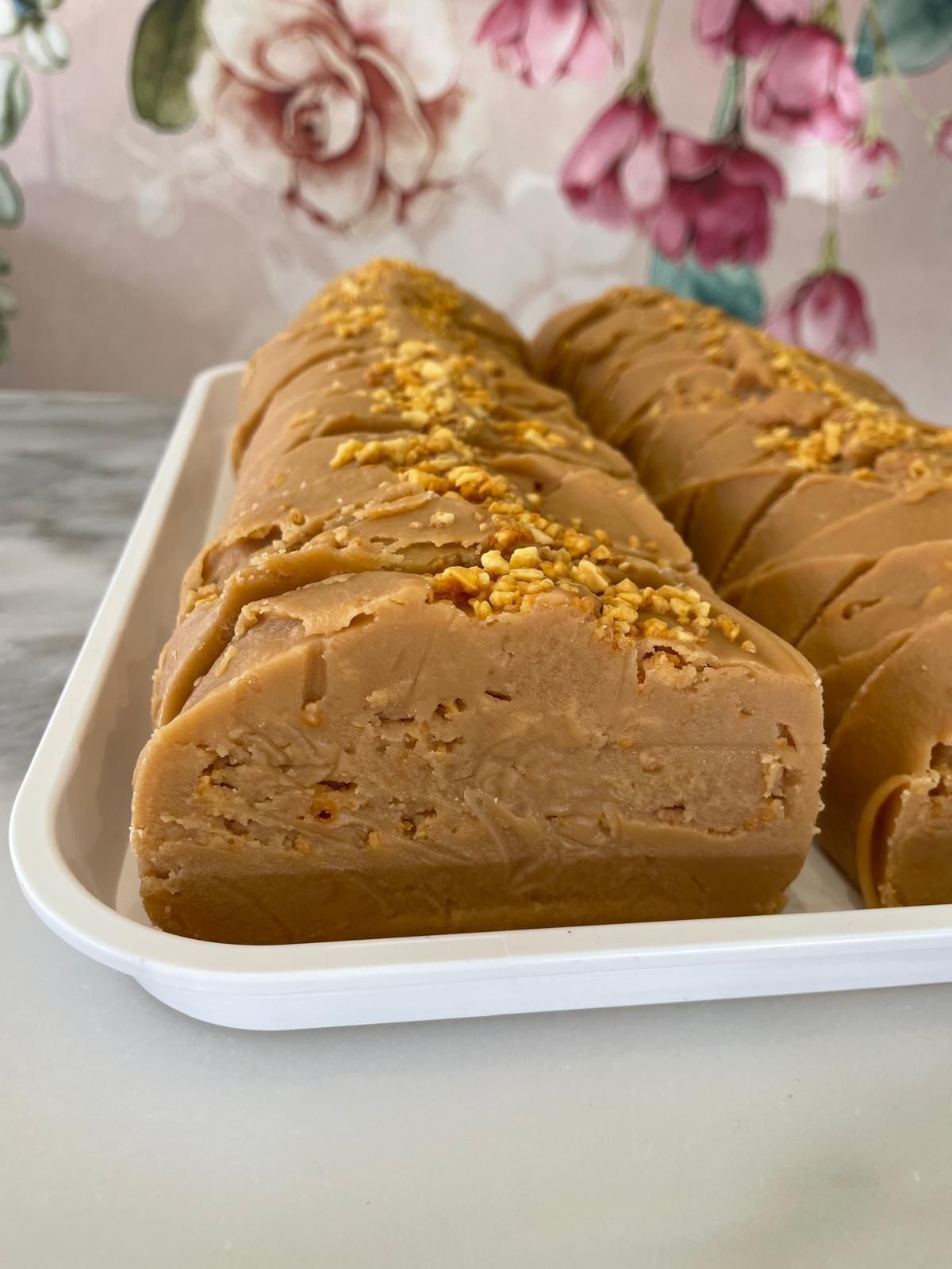honeycomb fudge box
