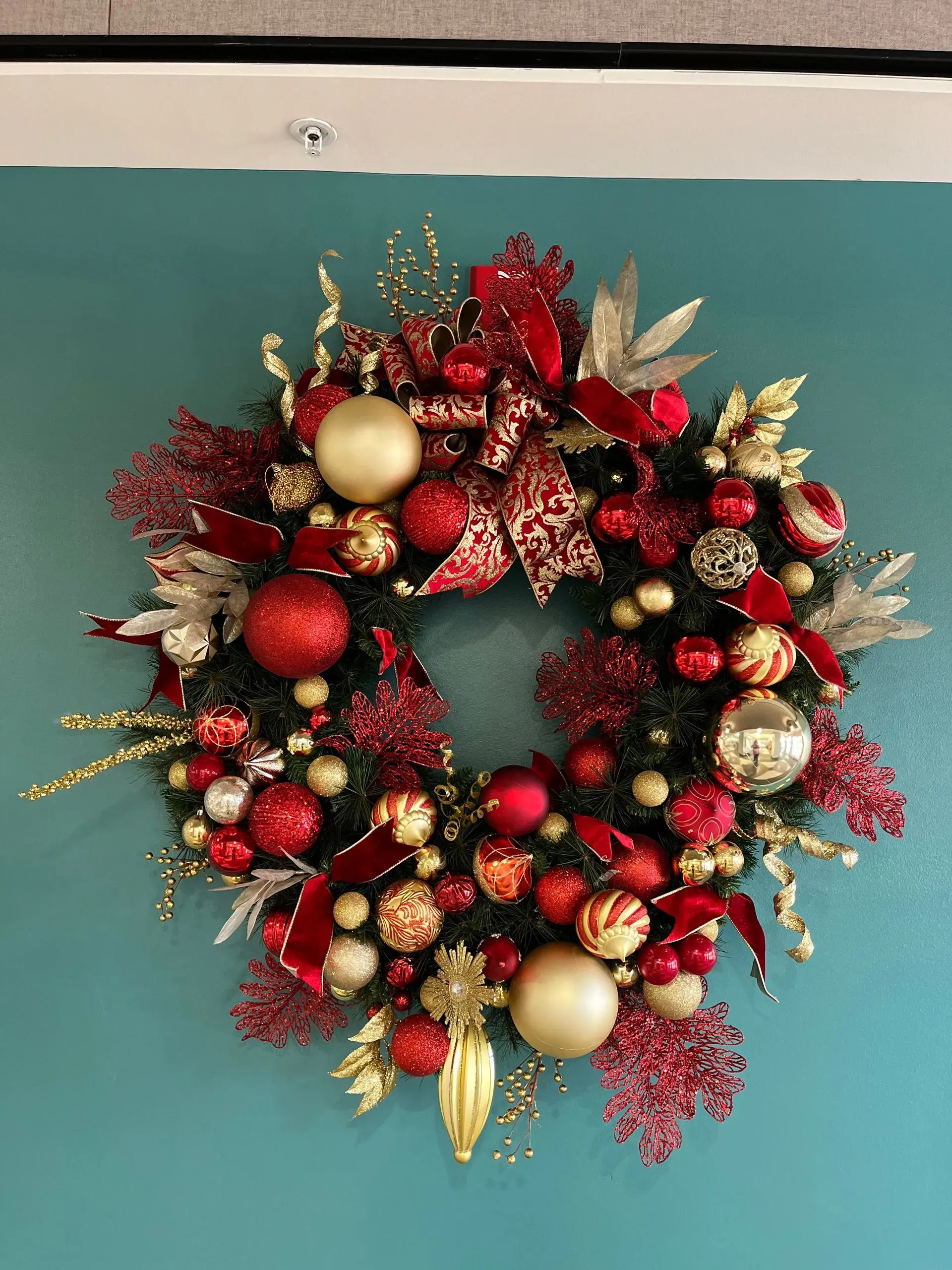 holiday decor