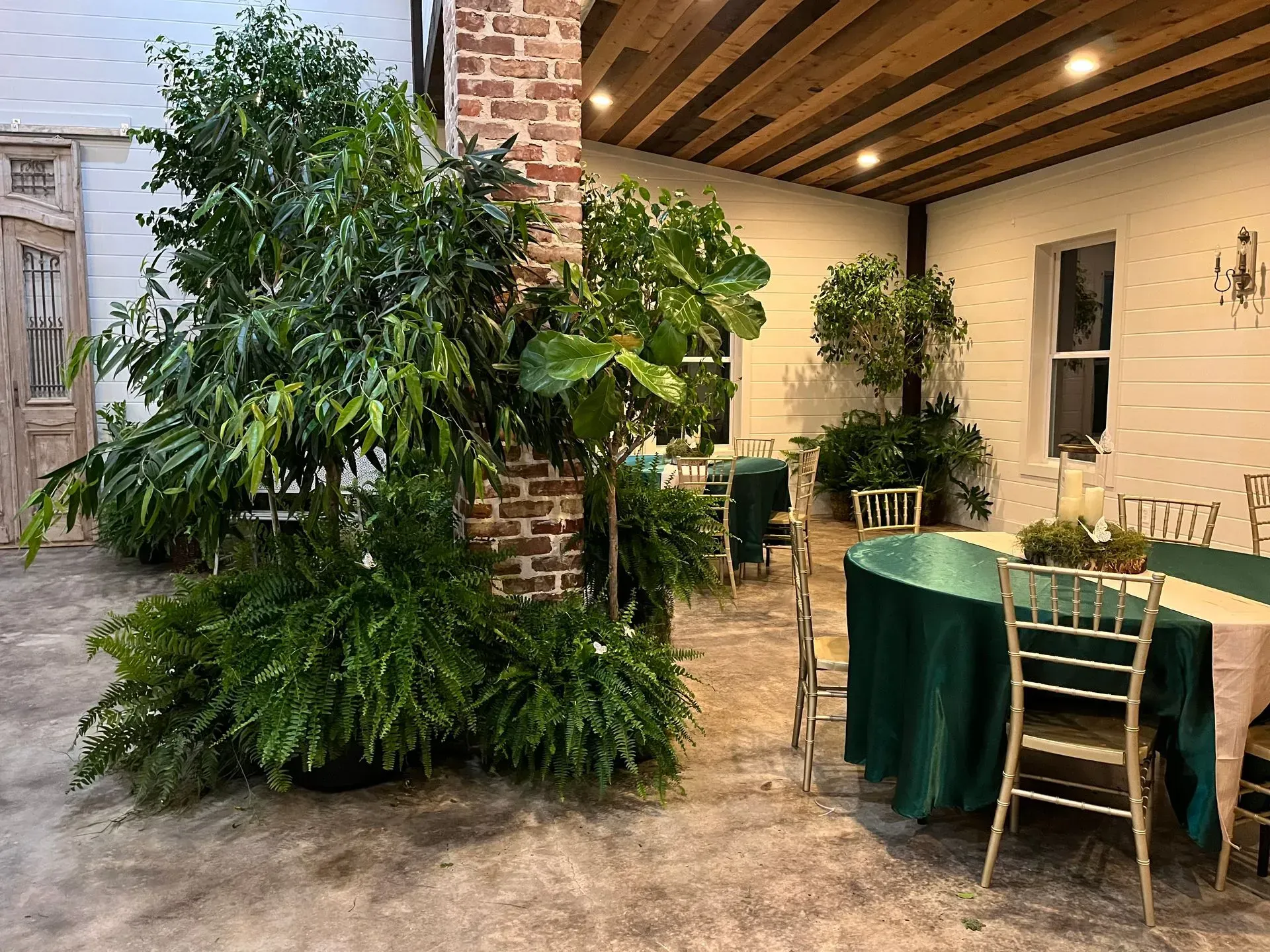 Floral decor