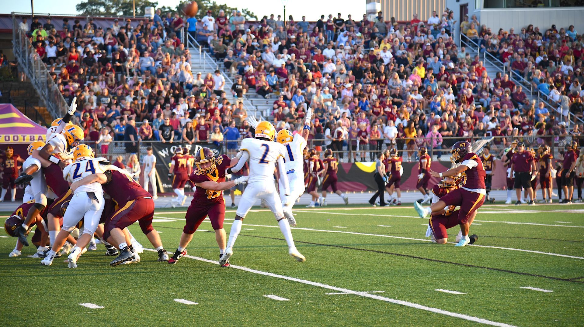 Lake Hamilton vs Lakeside. Photo by Donald Cross/The Sentinel-Record