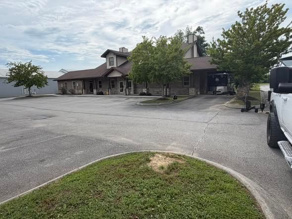Dr office commercial lot