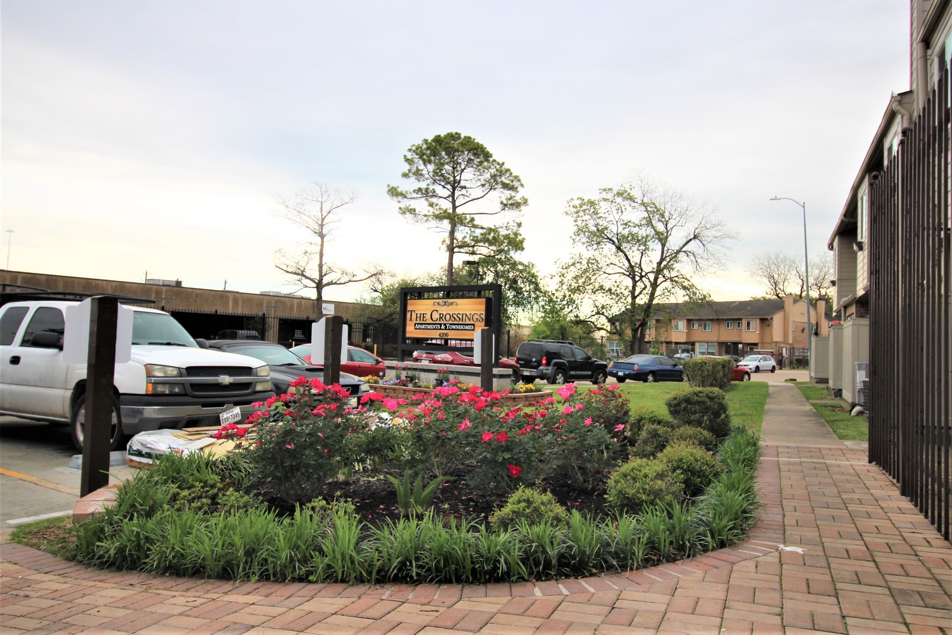 Crossings Apt - northwest Houston