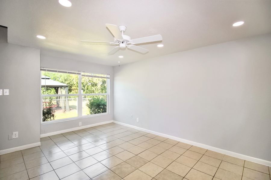 Crossings 1 bedroom Townhome- northwest Houston