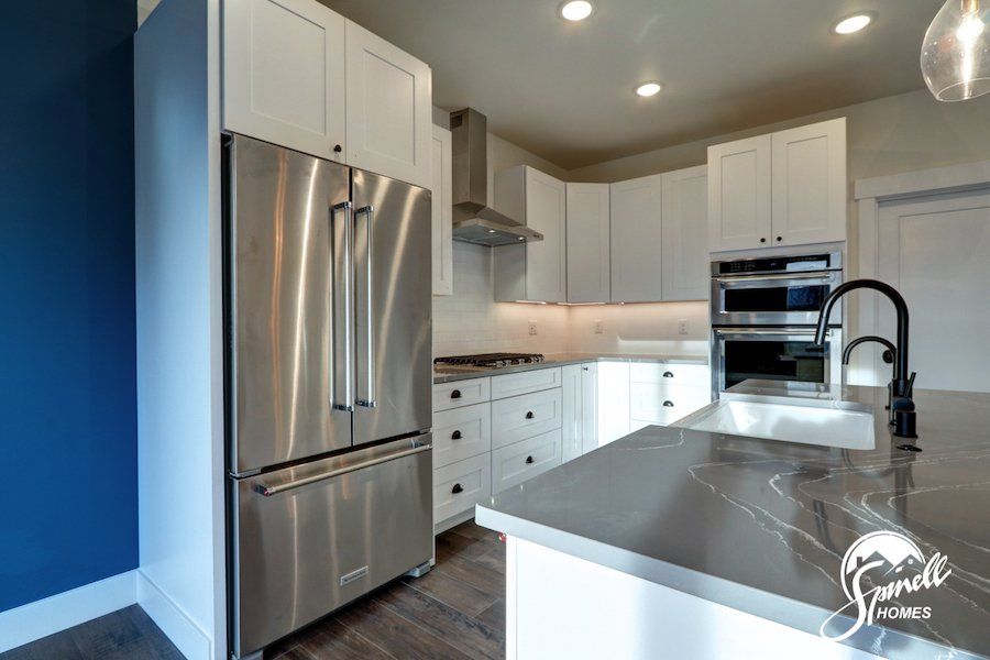 Spinell Homes | New Custom Homes | Anchorage Alaska | Kitchen | Kitchen Island |