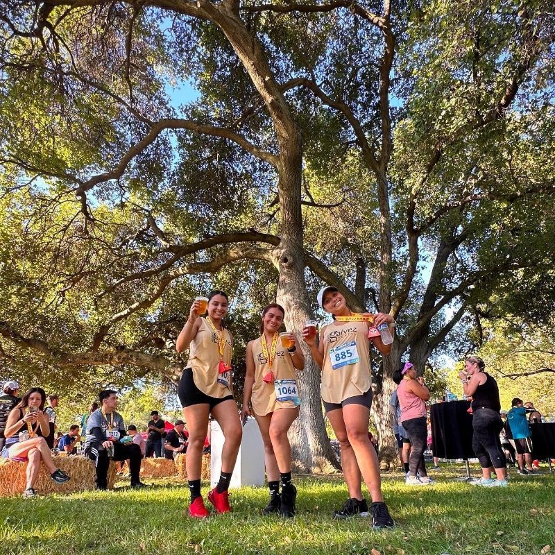 Galvez Dental staff at marathon