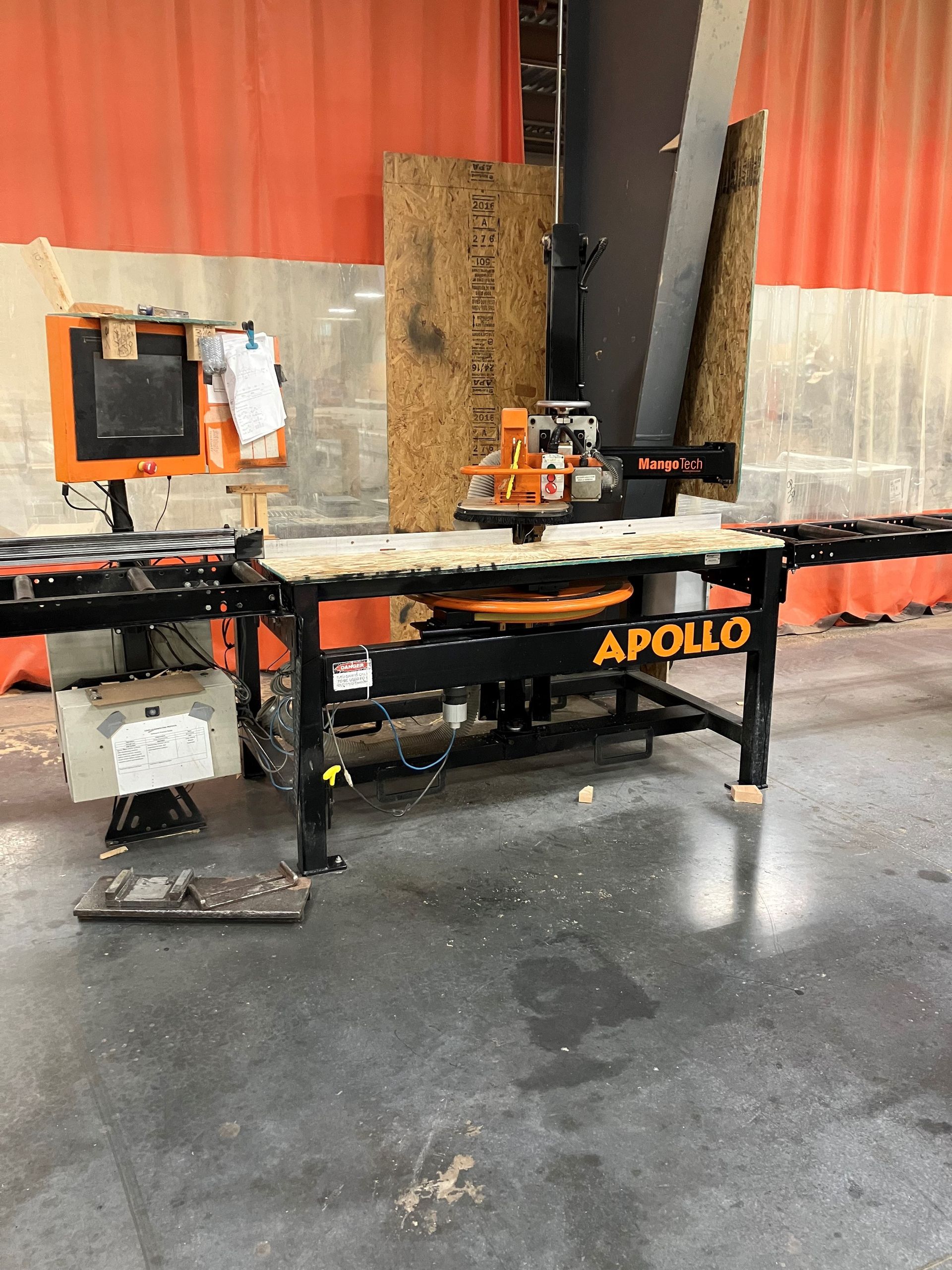 2007 Mango Automated Saw Model APS / SN 670