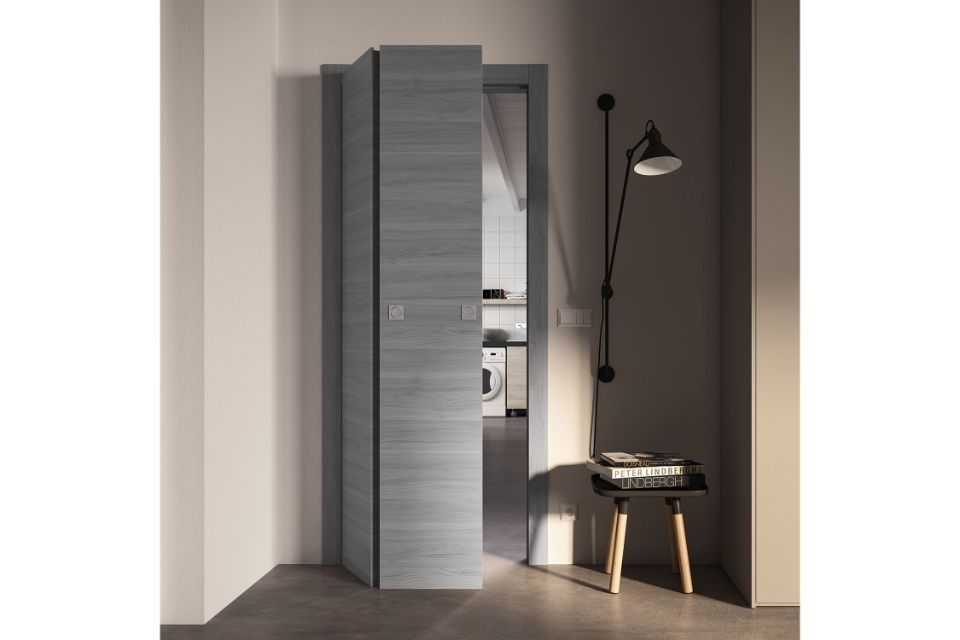 Porta da interni grigia a soffietto
