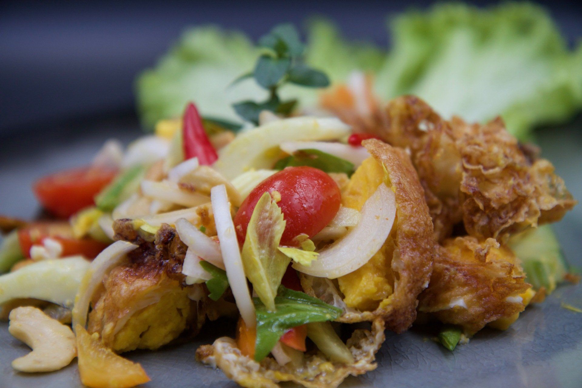 VasThai Egg Salad