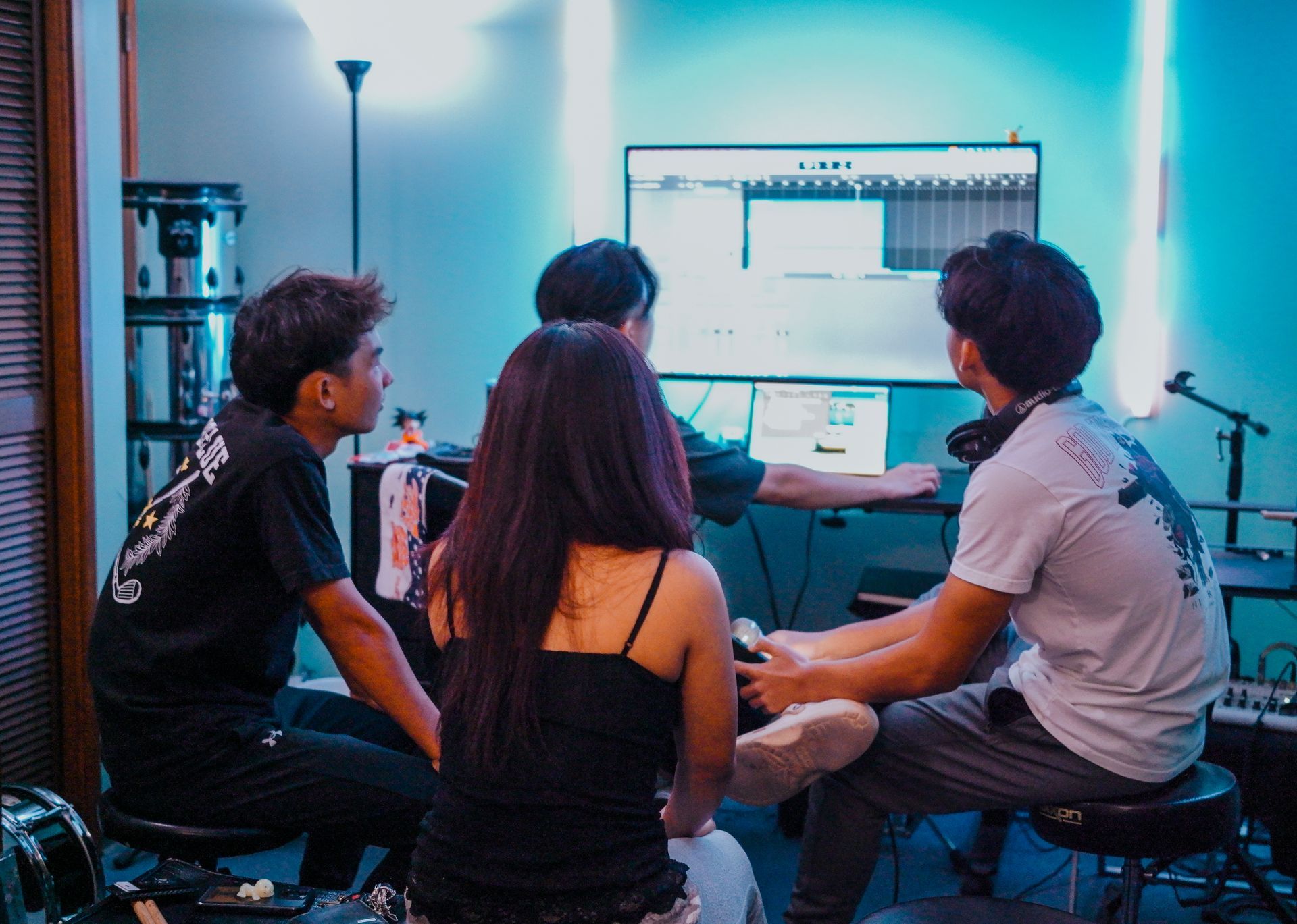 Teenage Boy Producing Music  Pearl City, HI — Hawaii Musicworks — Aiea — Kapolei — Ewa Beach — Honolulu — Wahiawa — Waipahu — Mililani
