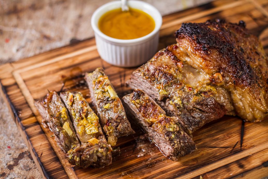 Roast steak of beef with mustard crust