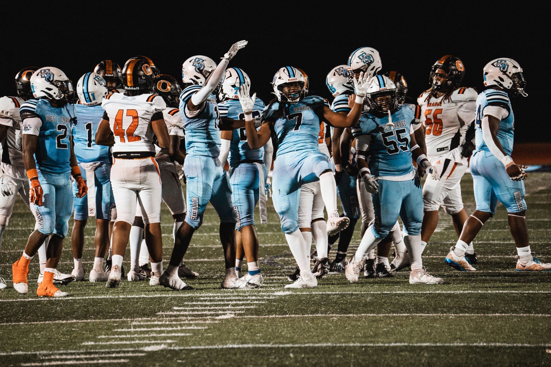 Defensive end.