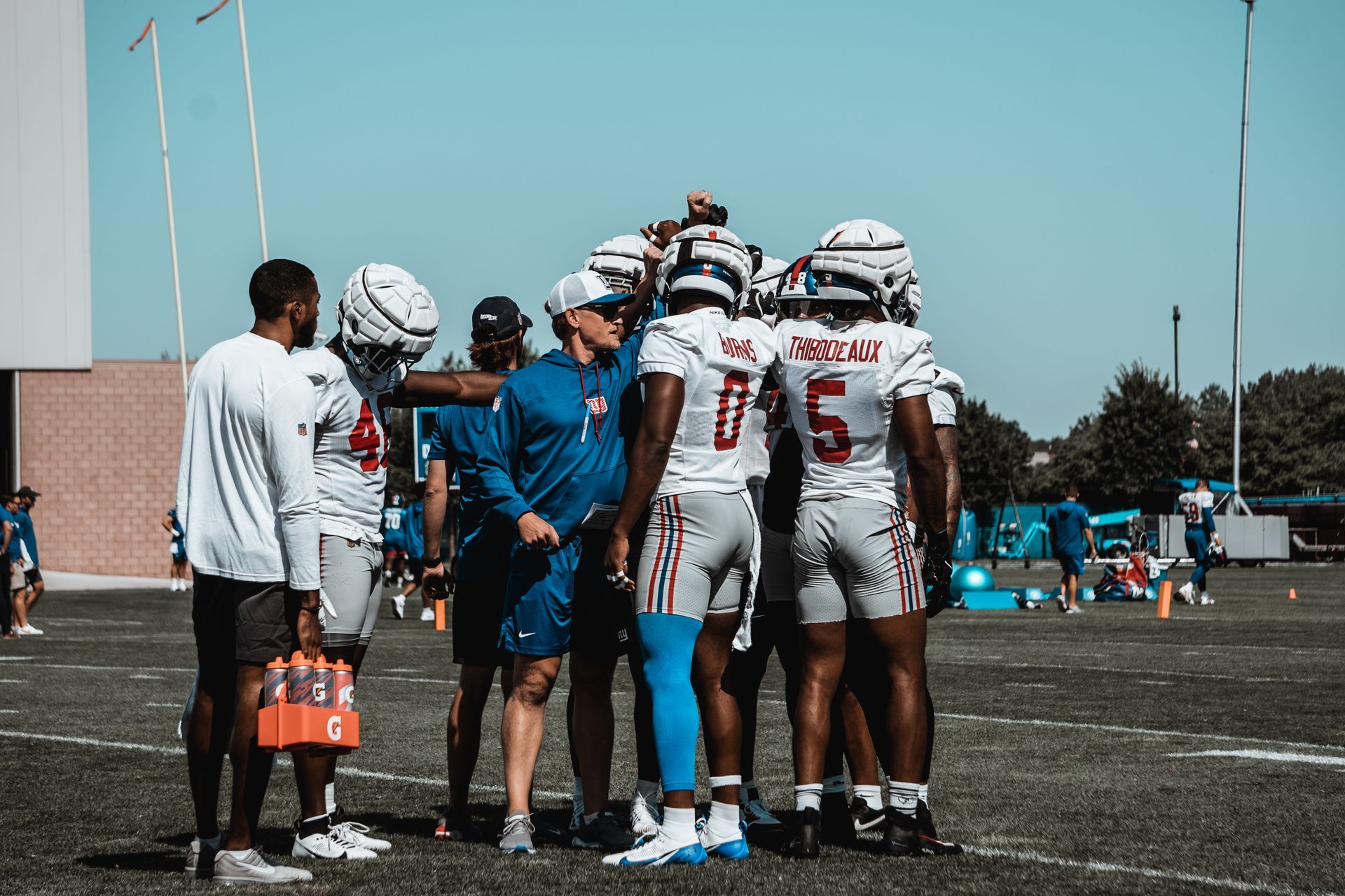 Huddle.