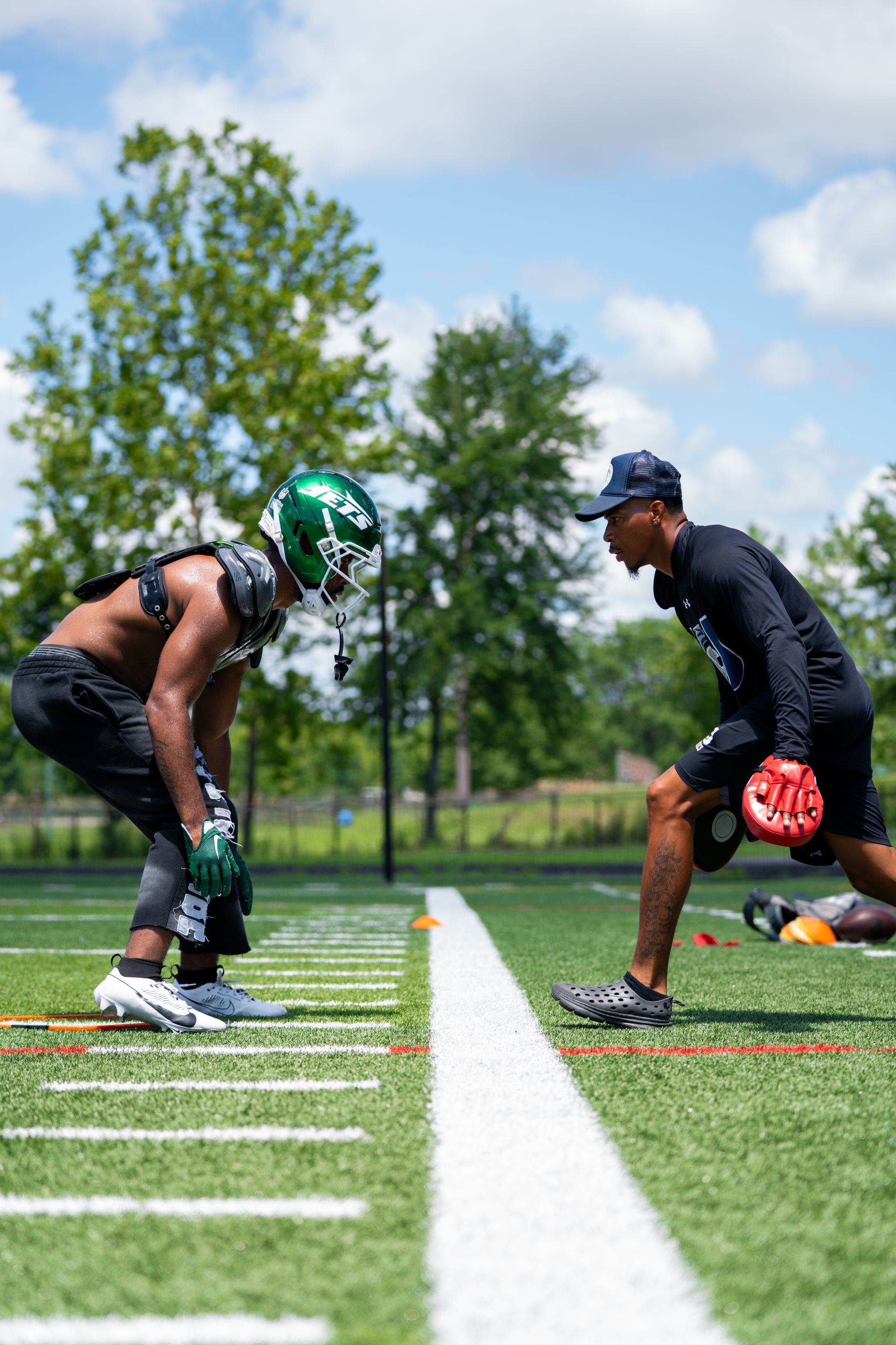 Cornerback and trainer.