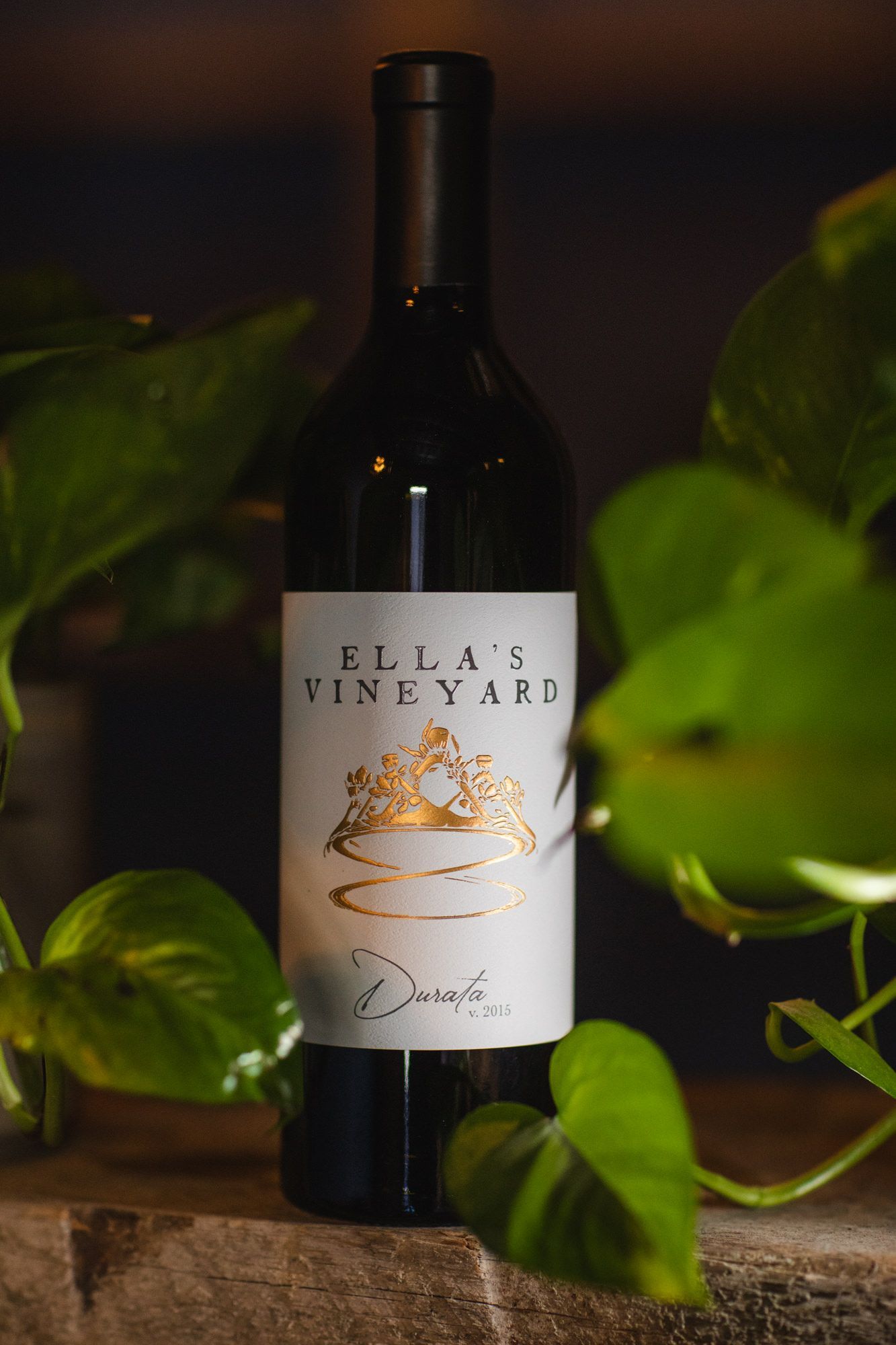Bottle of red wine, 