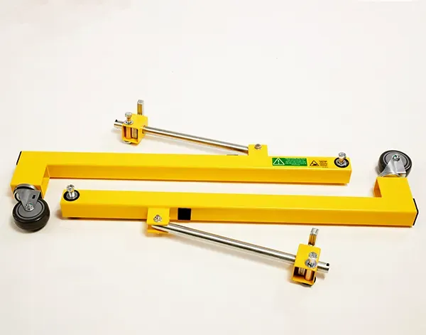 Il set stabilizzatore del sollevatore di materiali ToughLift non è montato sulla macchina.