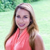 Maisa Kingstone
Producer