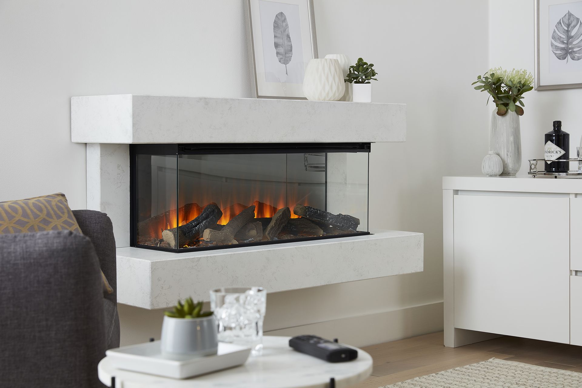British Fires New Forest Winchester Suite - Electric Fireplace 
