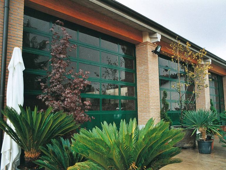 vetrate per garage