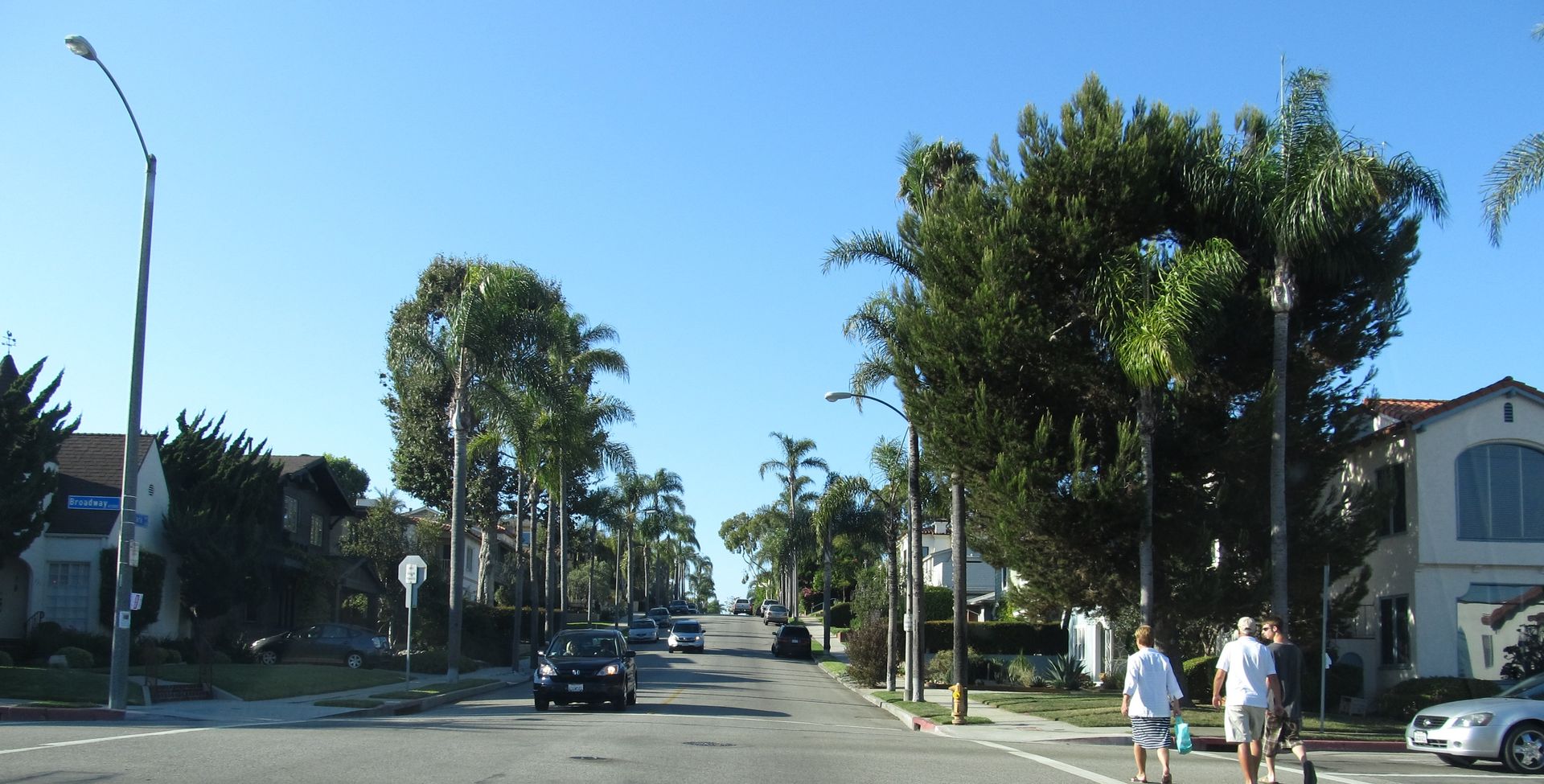 Palm-lined residential street in Belmont Heights, Long Beach