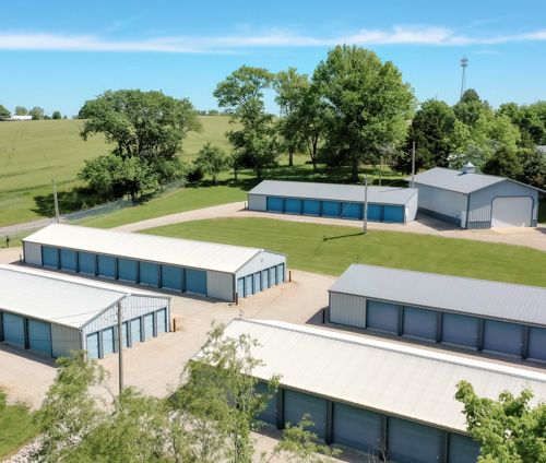 Storage Units in Chester, IL | Stinger Storage