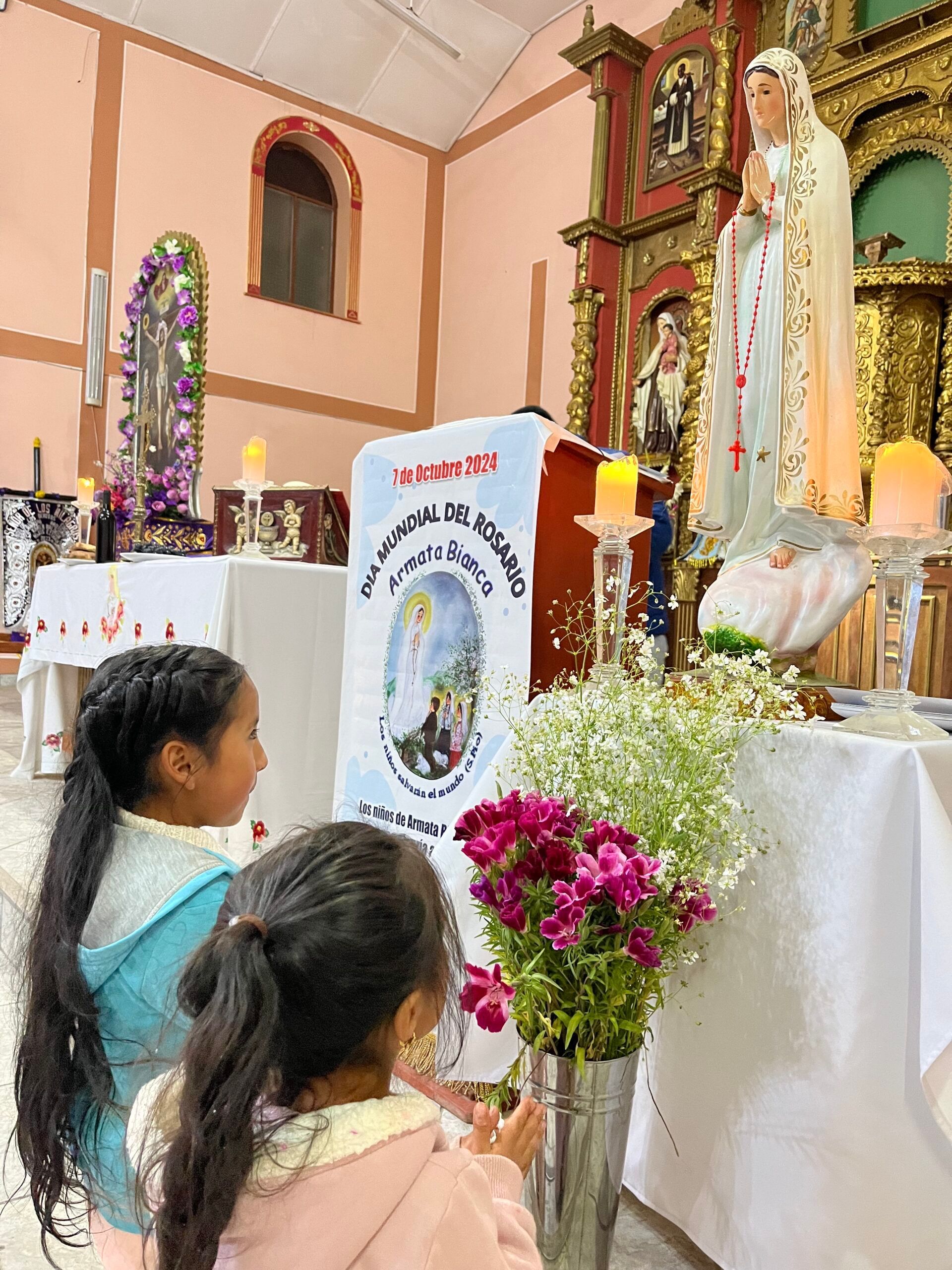 Armata Bianca Children Praying the Rosary