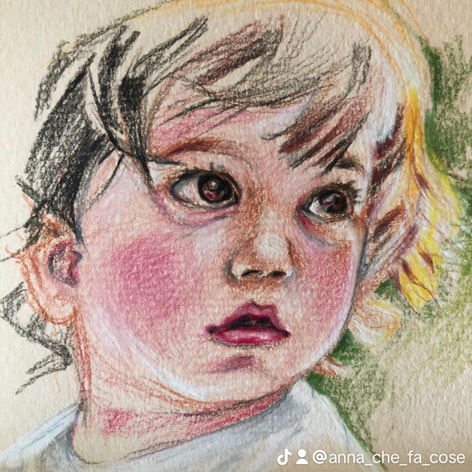 disegno a matite di una bimba