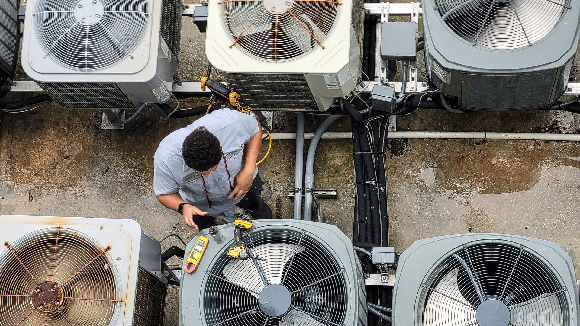 skilled trade hvac tech