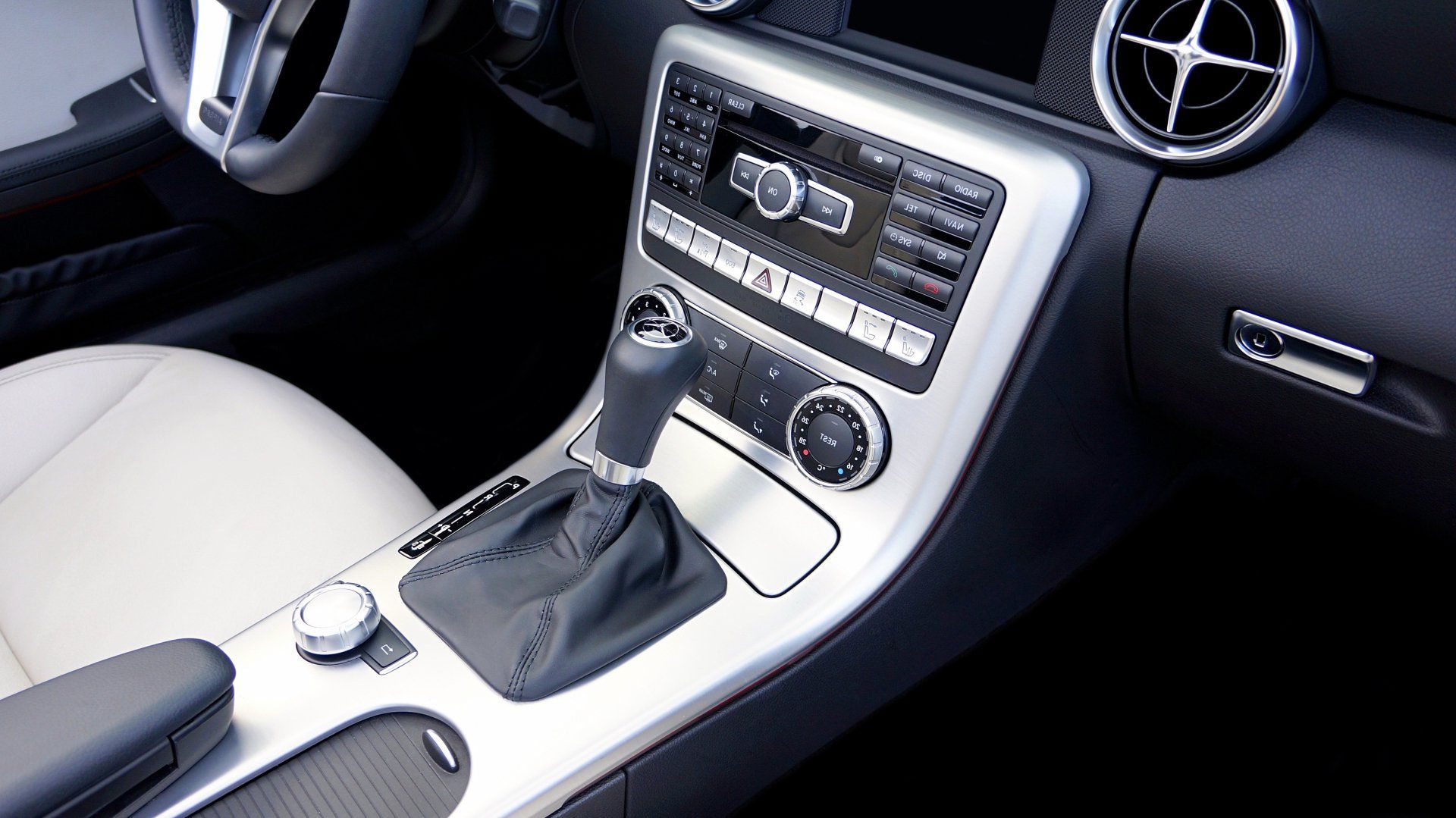 Car interior - What to Look for to Know if You Need a Transmission Repair