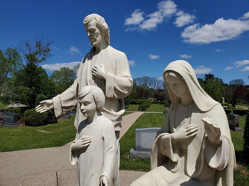 Calvary Cemetery Statue