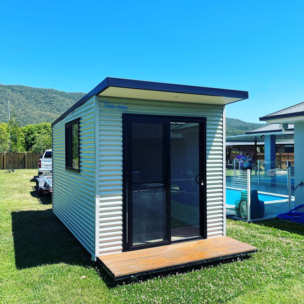 Cabin with Portable Base Frame
