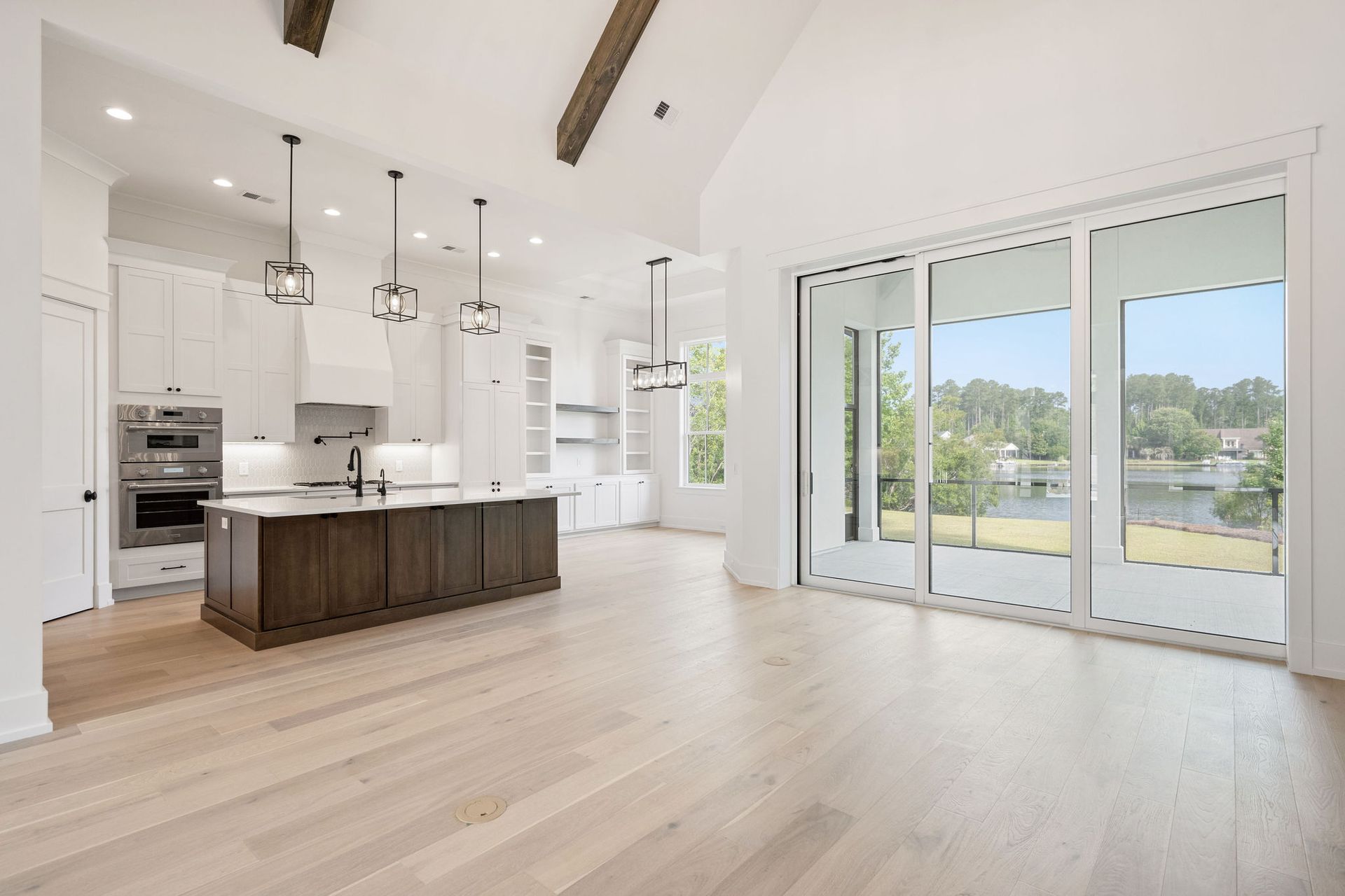 Hampton Lake Contemporary Stucco Custom Home Kendrick Design-Build Bluffton South Carolina