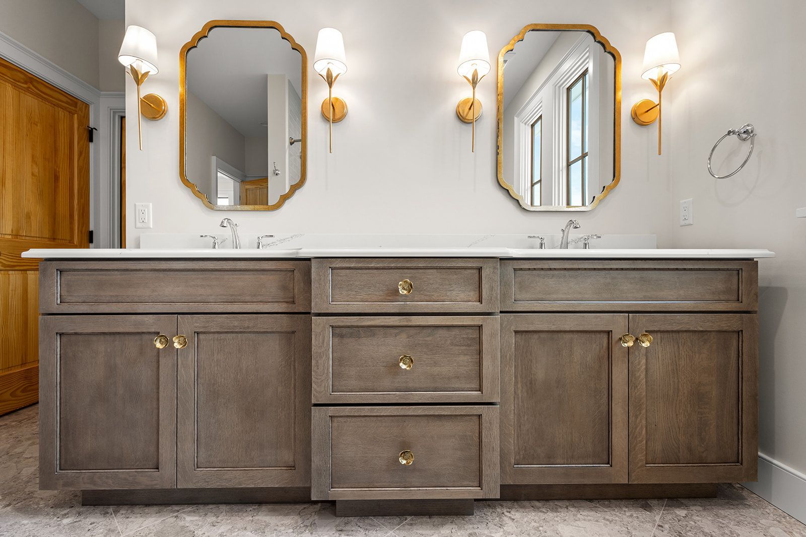 Pinckney Colony Farmhouse Custom Home Kendrick Design-Build Bluffton, SC