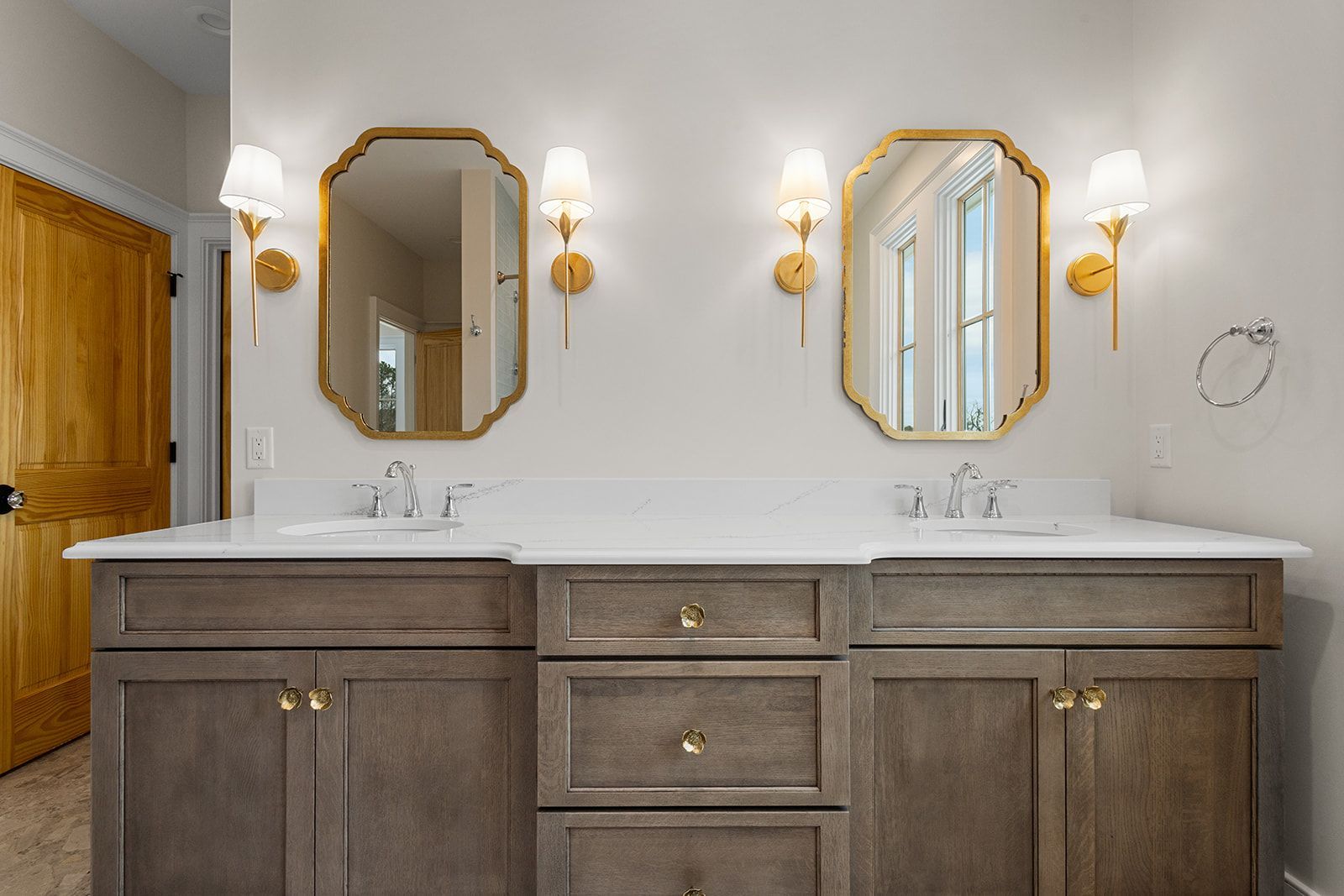 Pinckney Colony Farmhouse Custom Home Kendrick Design-Build Bluffton, SC